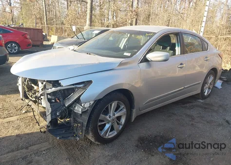 2015 Nissan Altima 2.5 Sv z USA, uszkodzony, nr VIN 1N4AL3AP9FC158388